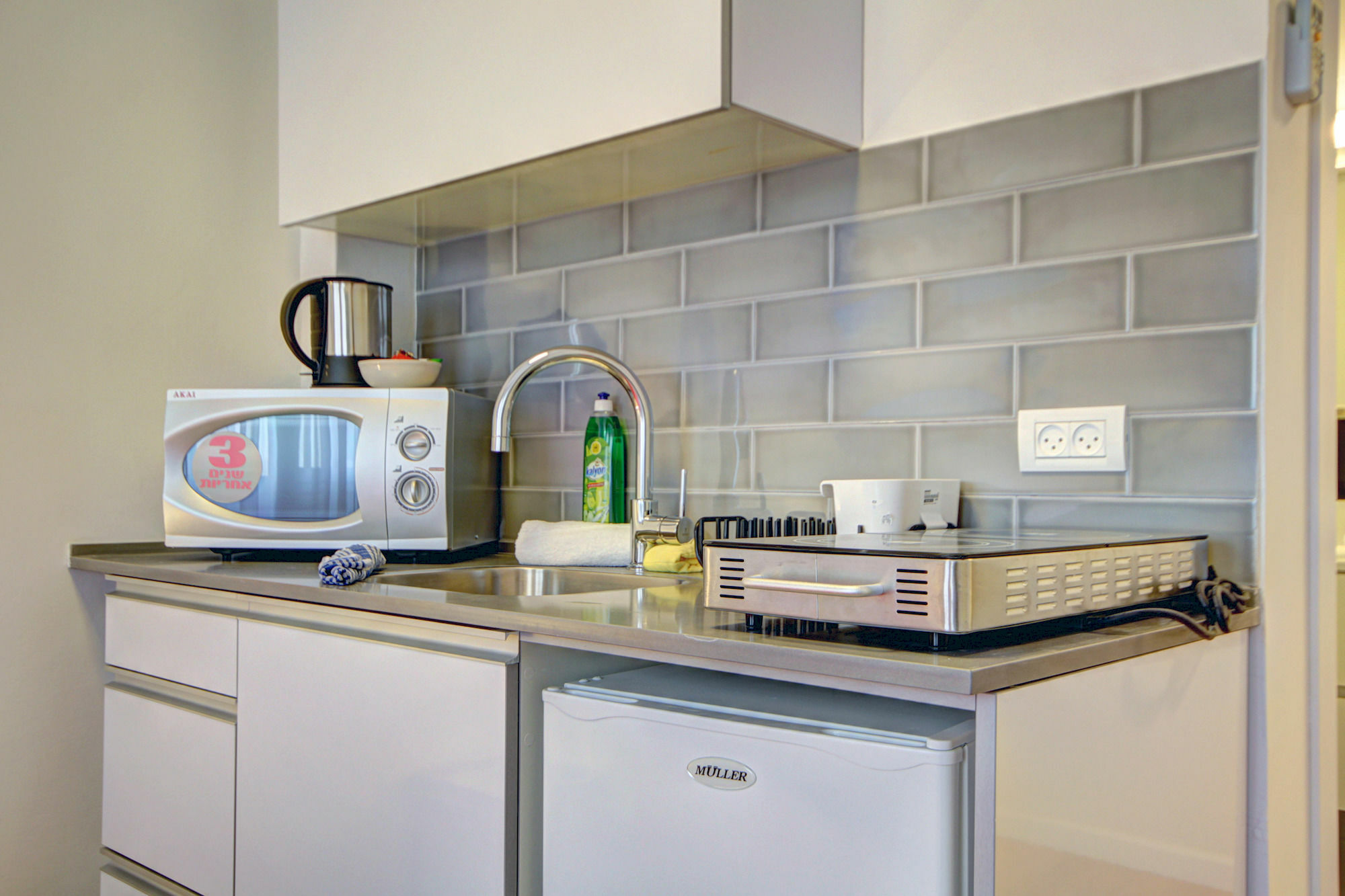 Apartment Geula
